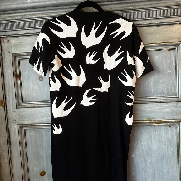 McQ Alexander McQueen Swallow Black T shirt Minin Dress Size S - Picture 6 of 7
